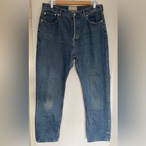 Everlane High-Rise Cheeky Straight Jean - Classic Wash